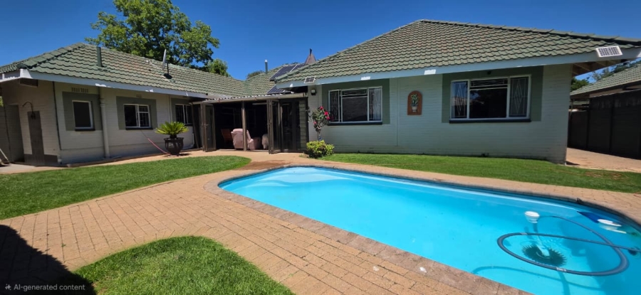4 Bedroom Property for Sale in Naudeville Free State